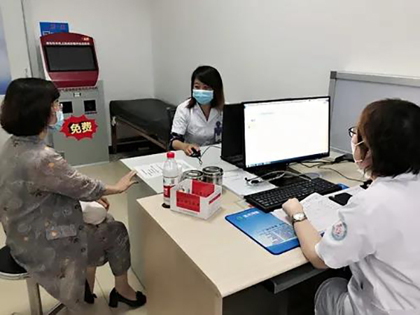 錦州市中心醫(yī)院開展藥學(xué)門診服務(wù) 專業(yè)藥師提供用藥咨詢和指導(dǎo)