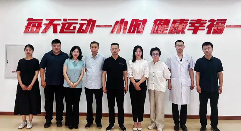 巡診服務|錦州市中心醫(yī)院專家團隊走進退役軍人服務中心 開啟義診暖心之旅
